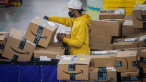 Amazon का बड़ा फैसला: ऑफिस ना आए तो 60 दिन में नौकरी से बाहर