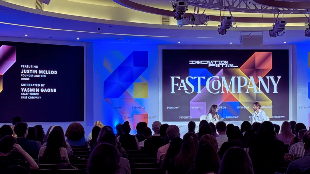 AI replaces swiping dating apps, Hinge future matchmaking AI, Justin McLeod AI prediction, Dating app fatigue end