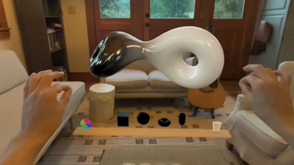 Metaballs Spatial App, Apple Vision Pro Apps, Spatial Computing 2025, visionOS 26 features, AR VR Creativity Tools